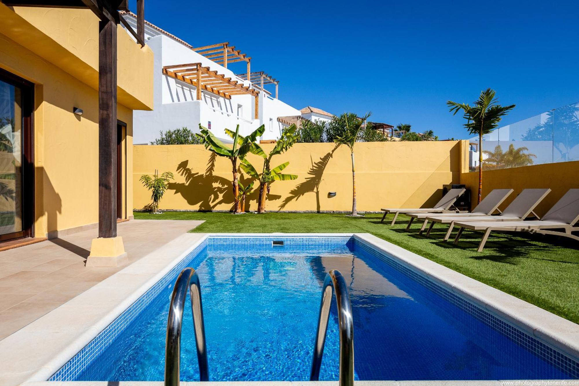 Villa With 4 Bedrooms And Private Heated Pool 산미겔데아보나 외부 사진