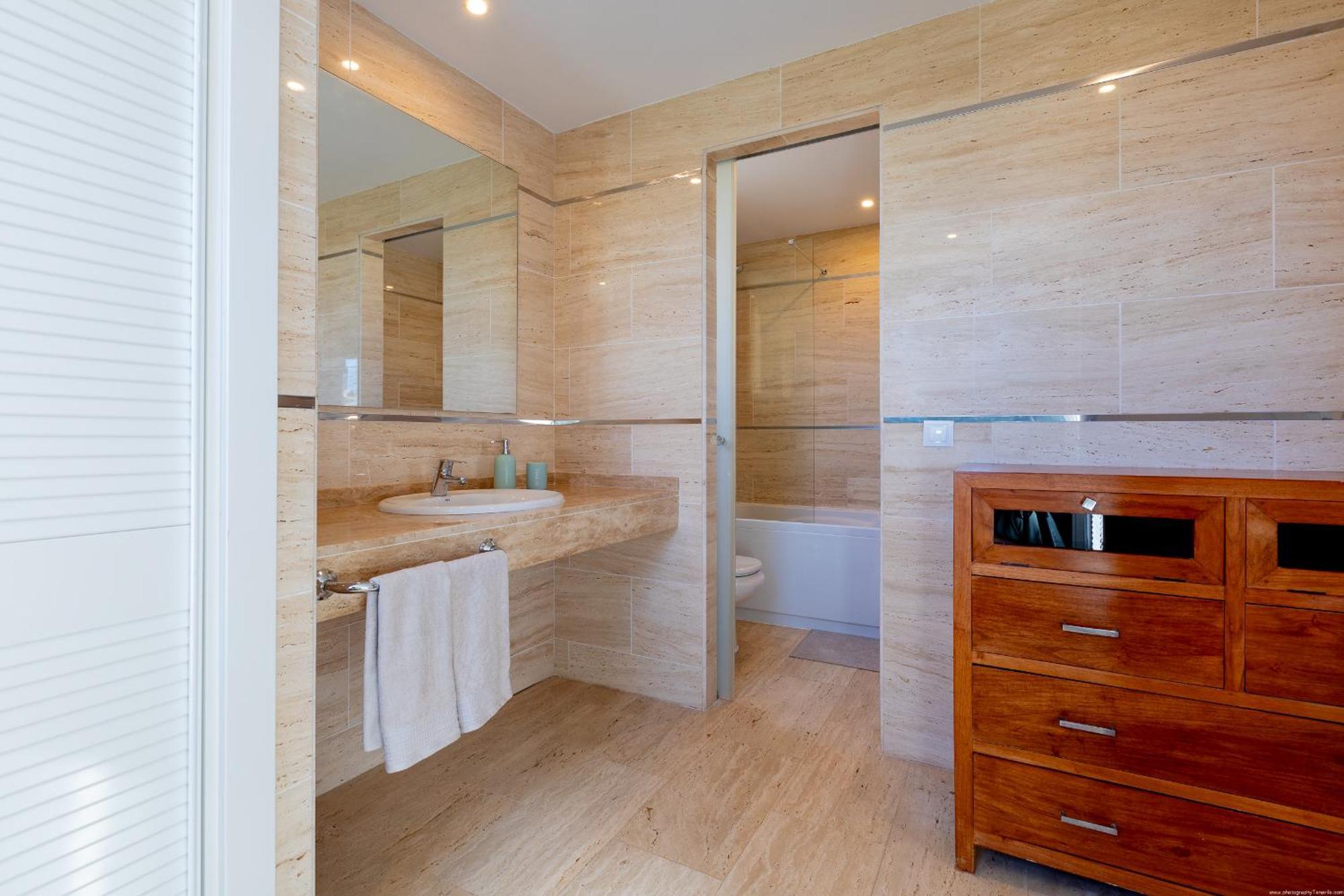 Villa With 4 Bedrooms And Private Heated Pool 산미겔데아보나 외부 사진