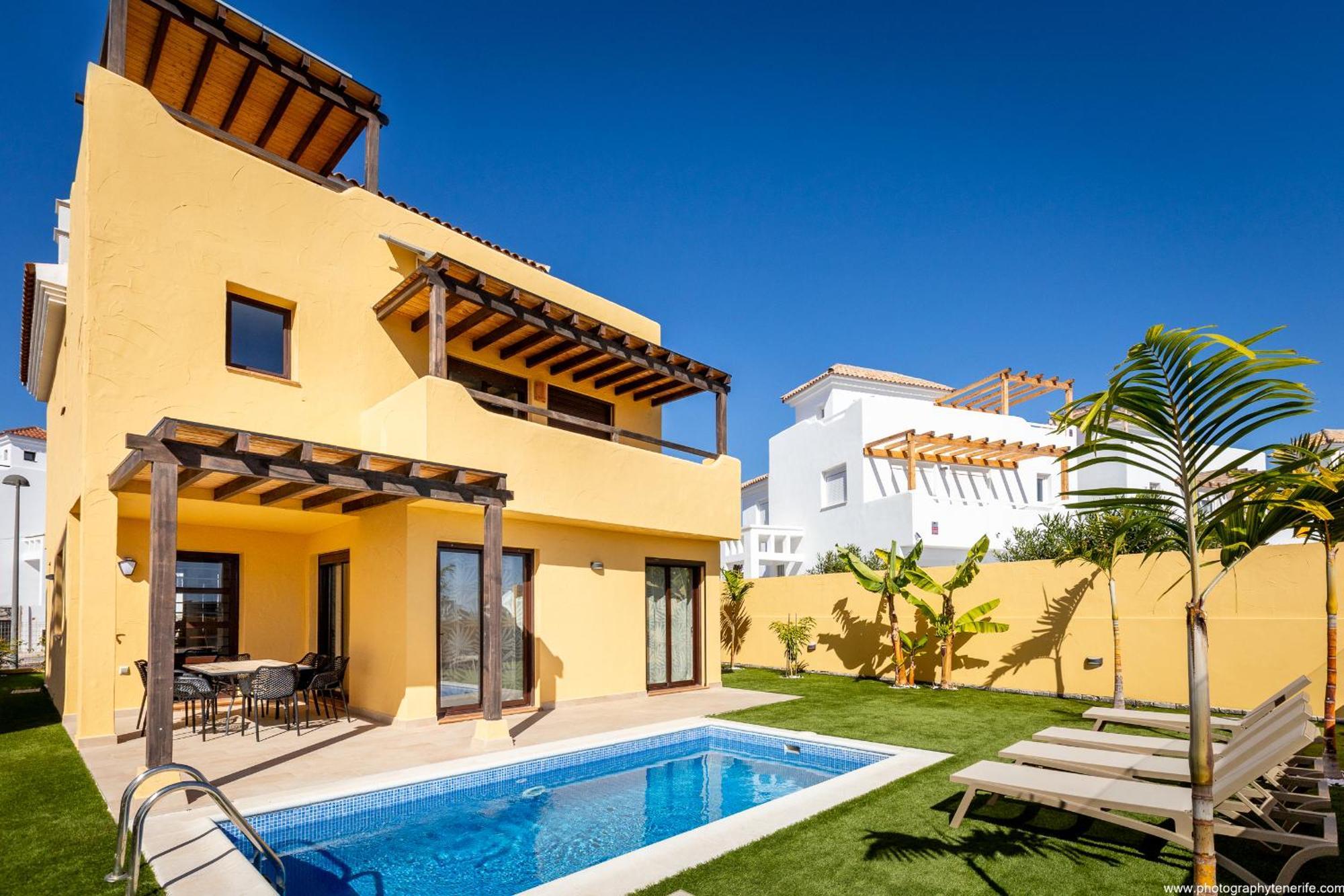 Villa With 4 Bedrooms And Private Heated Pool 산미겔데아보나 외부 사진